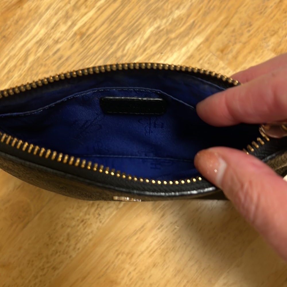 Cole Haan wristlet - Picture 4 of 7